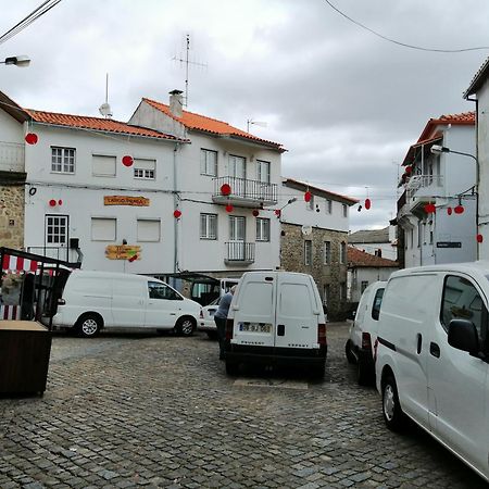 Vila Casa Largo Da Praca Alcongosta Exteriér fotografie