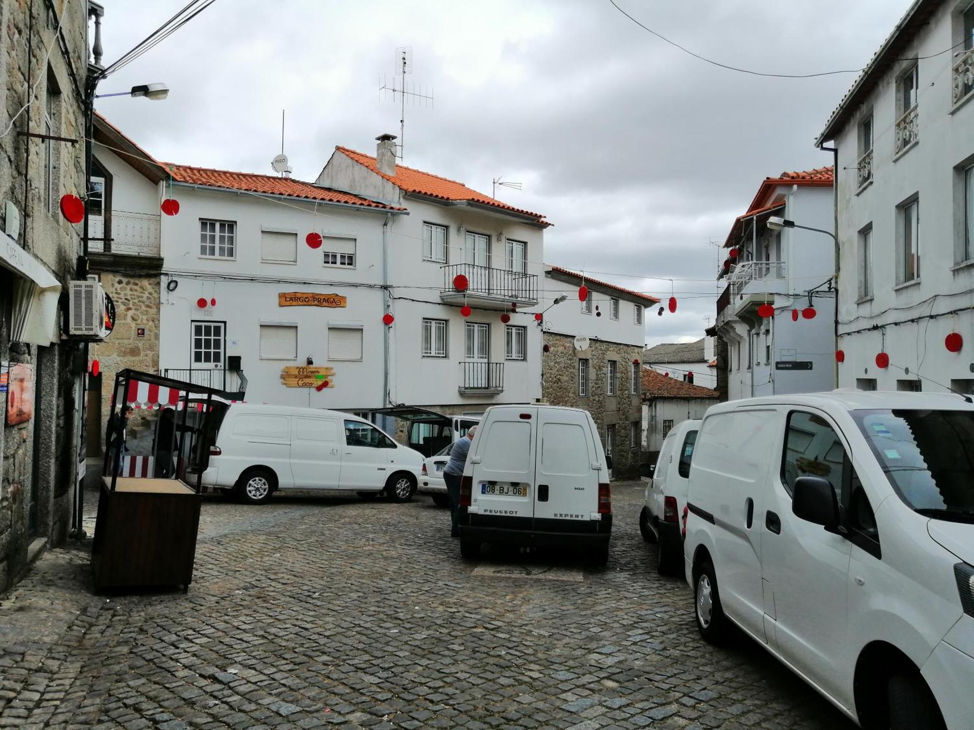 Vila Casa Largo Da Praca Alcongosta Exteriér fotografie